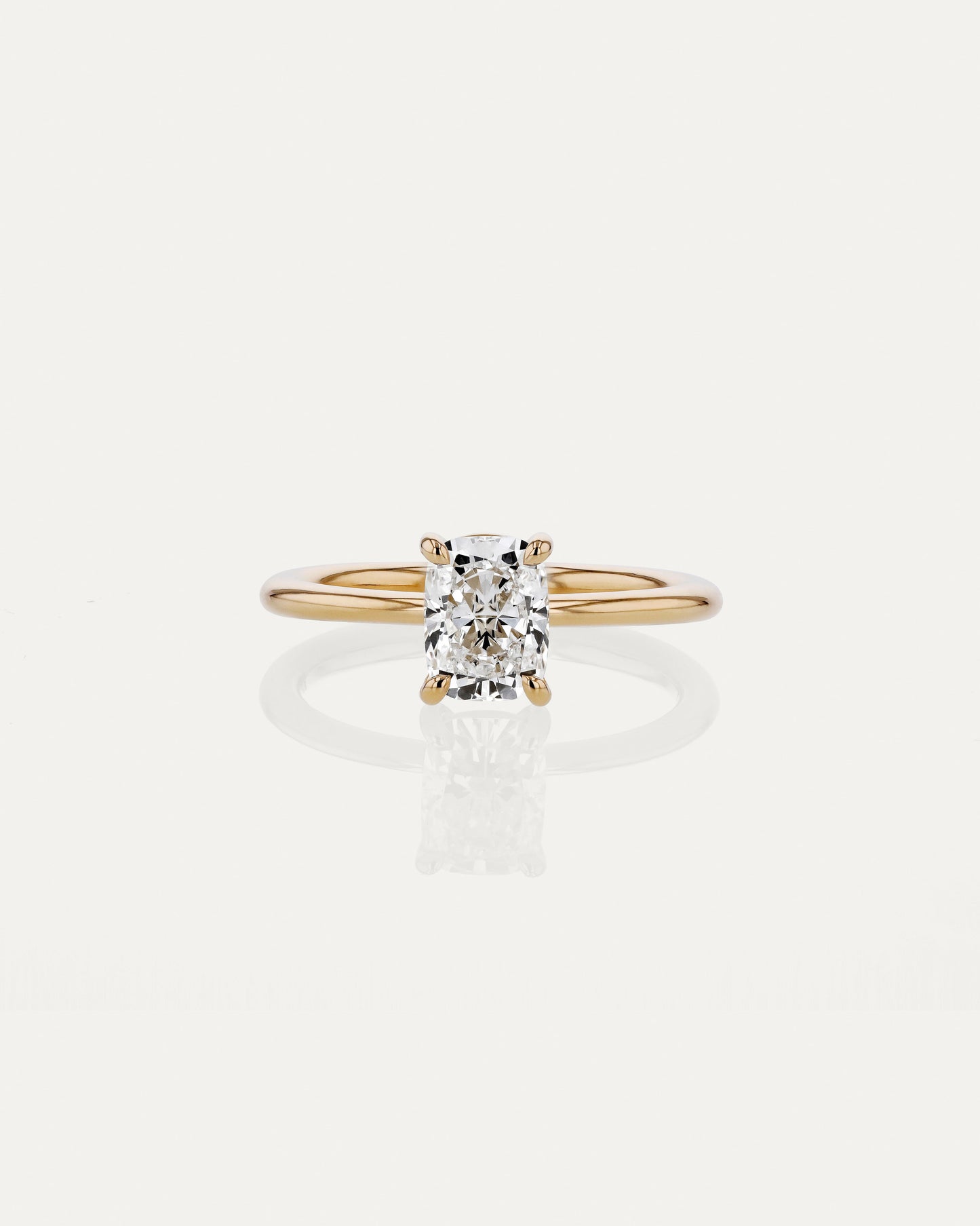 Solitaire-Oval Lab Grown Diamond Engagement Ring