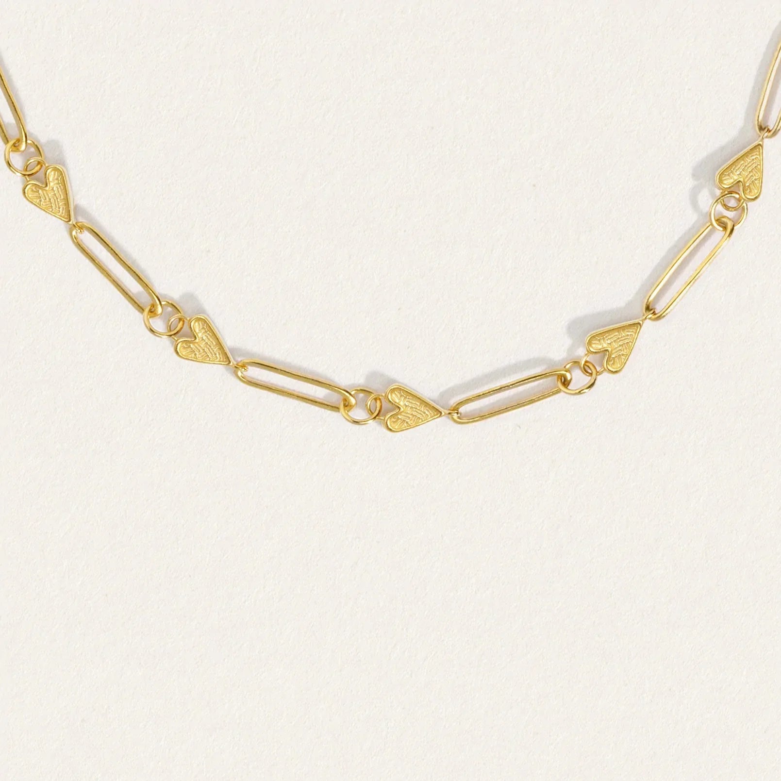 Radiant Heart Link Gold Necklace