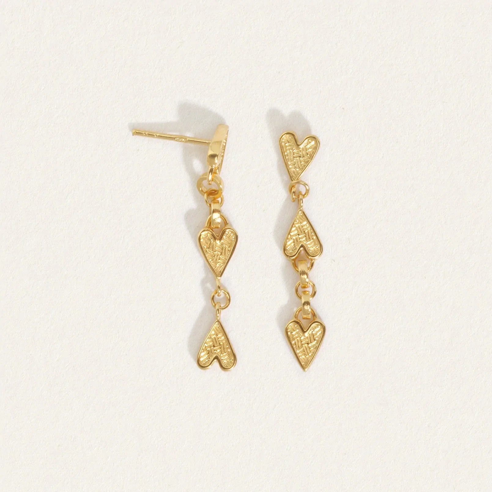 Elegant Heart Chain Gold Drop Earrings