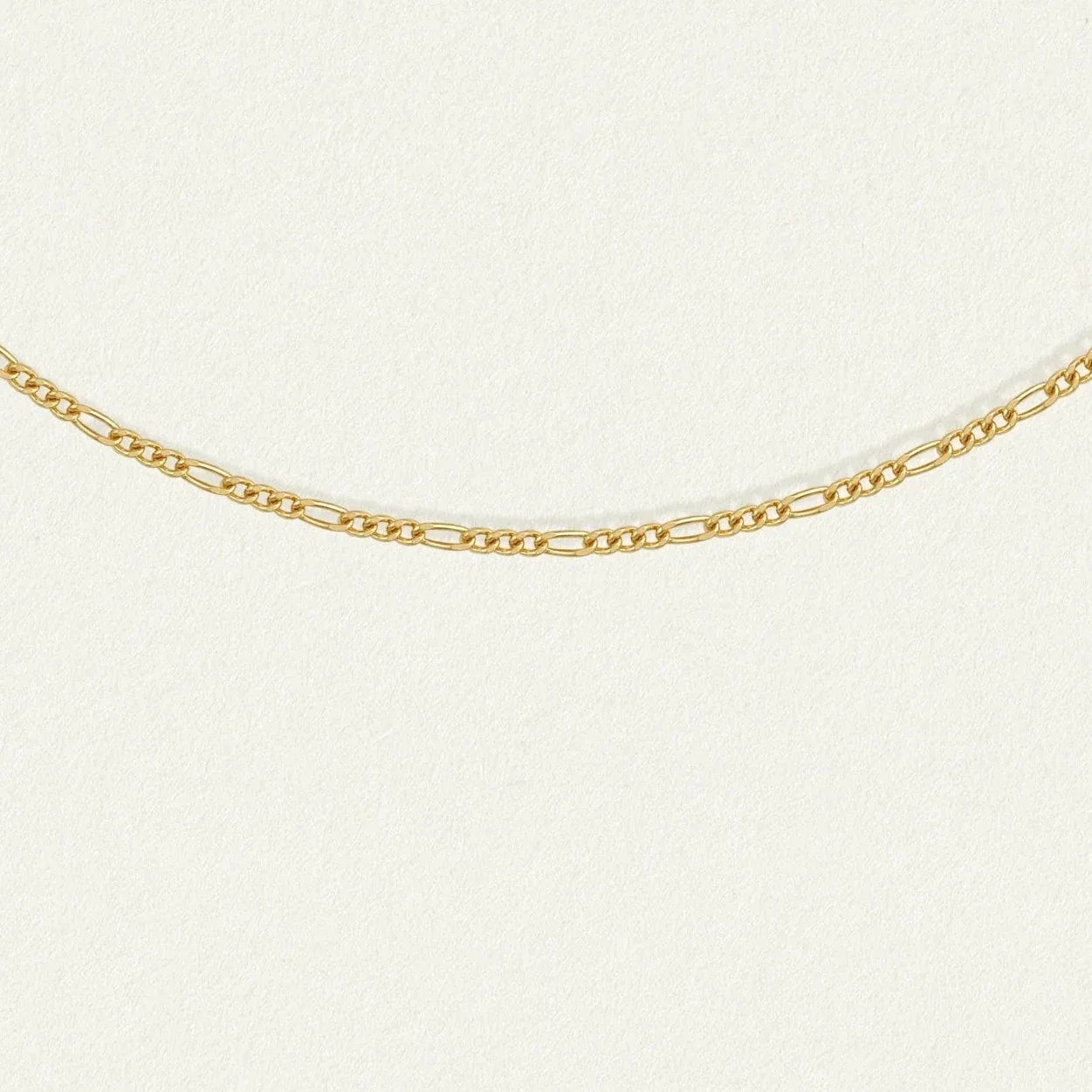 Gold Chain Patterned Necklace