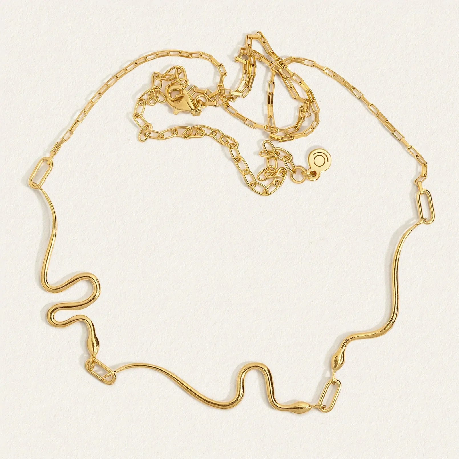 Elegant Serpentine Gold Necklace