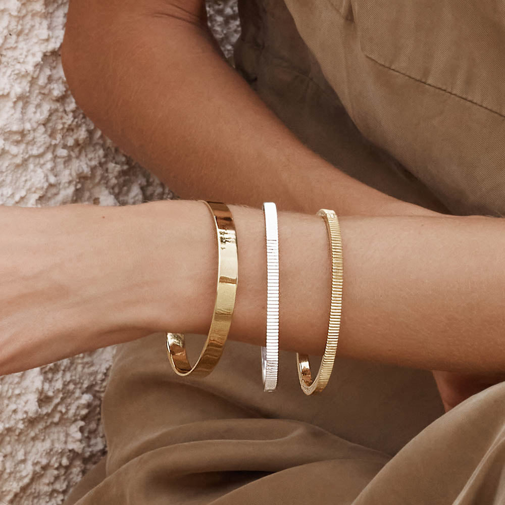 Line Textured Bangle Bracelet