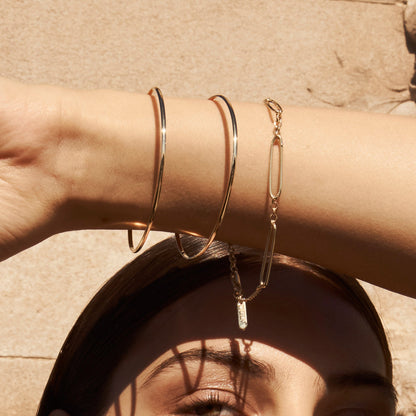 Sleek Gold Minimalist Bangle Bracelets 3