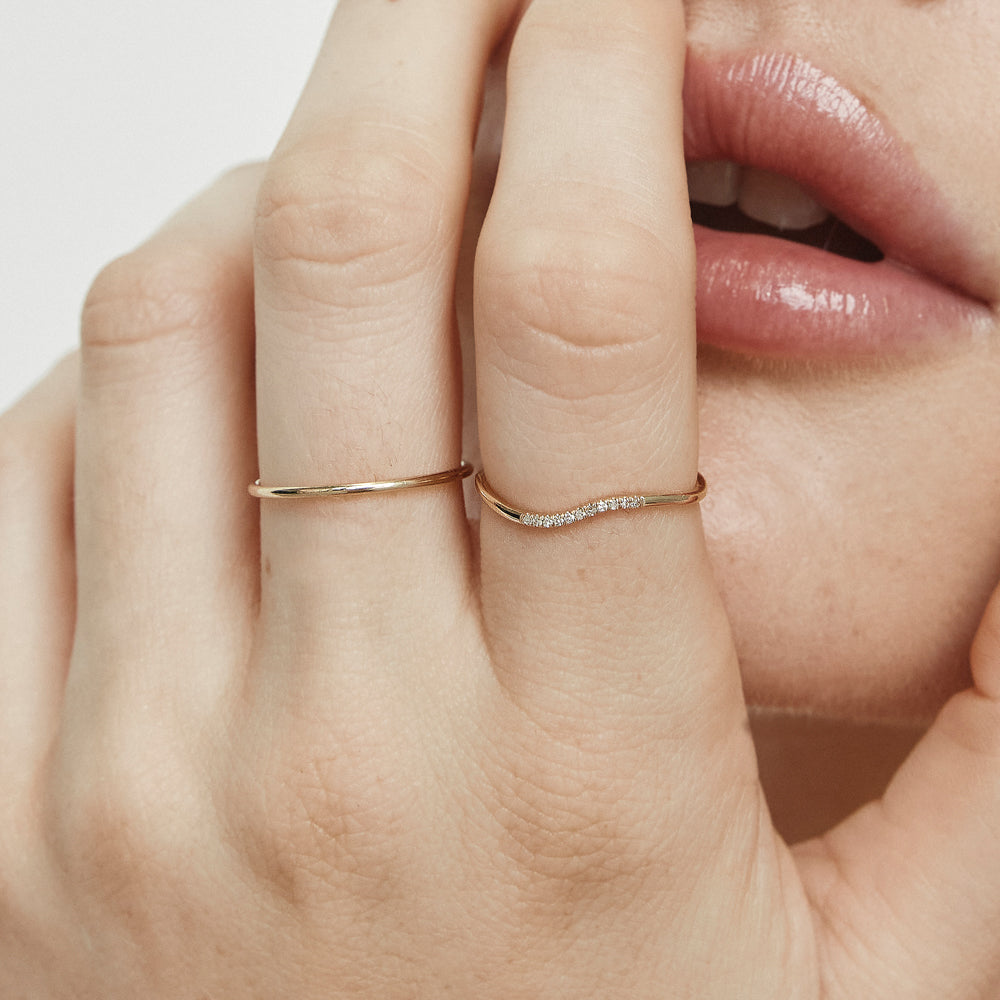 Elegant Slim Gold Stacking Wedding Band 2