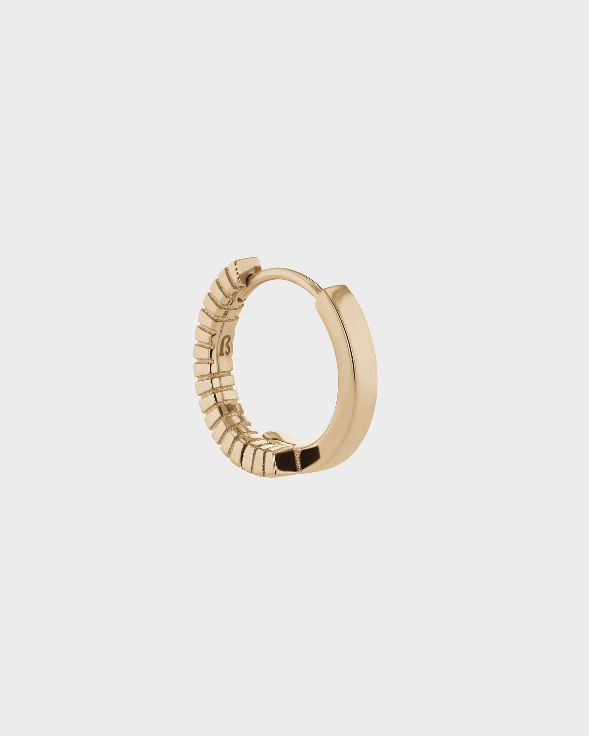 Elegant Textured Semi-Round Hoop Earrings 4