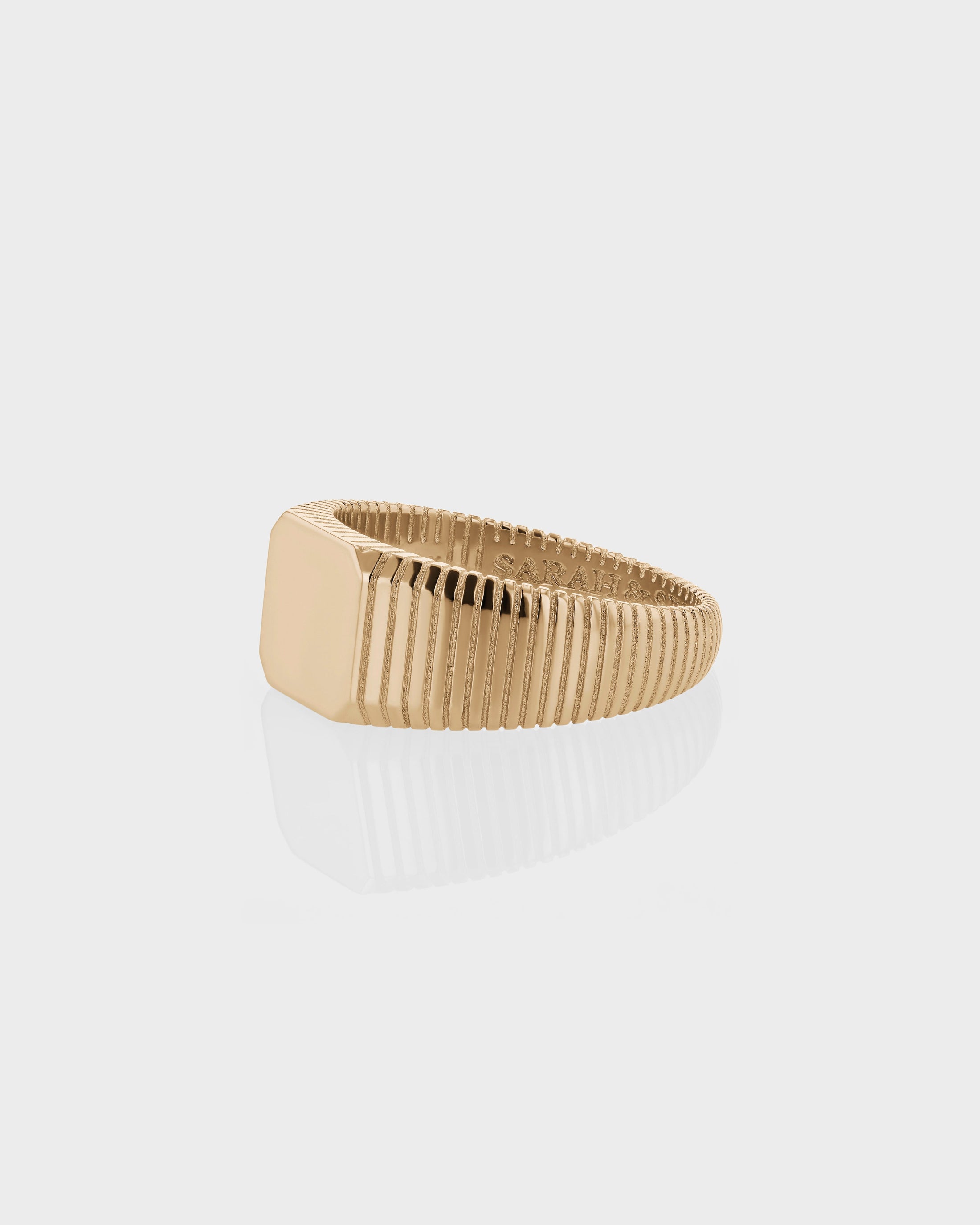 Boldly Elegant Ribbed Signet Ring