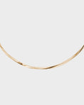 Load image into Gallery viewer, Simple Plain Twisted Pipi Choker Necklace
