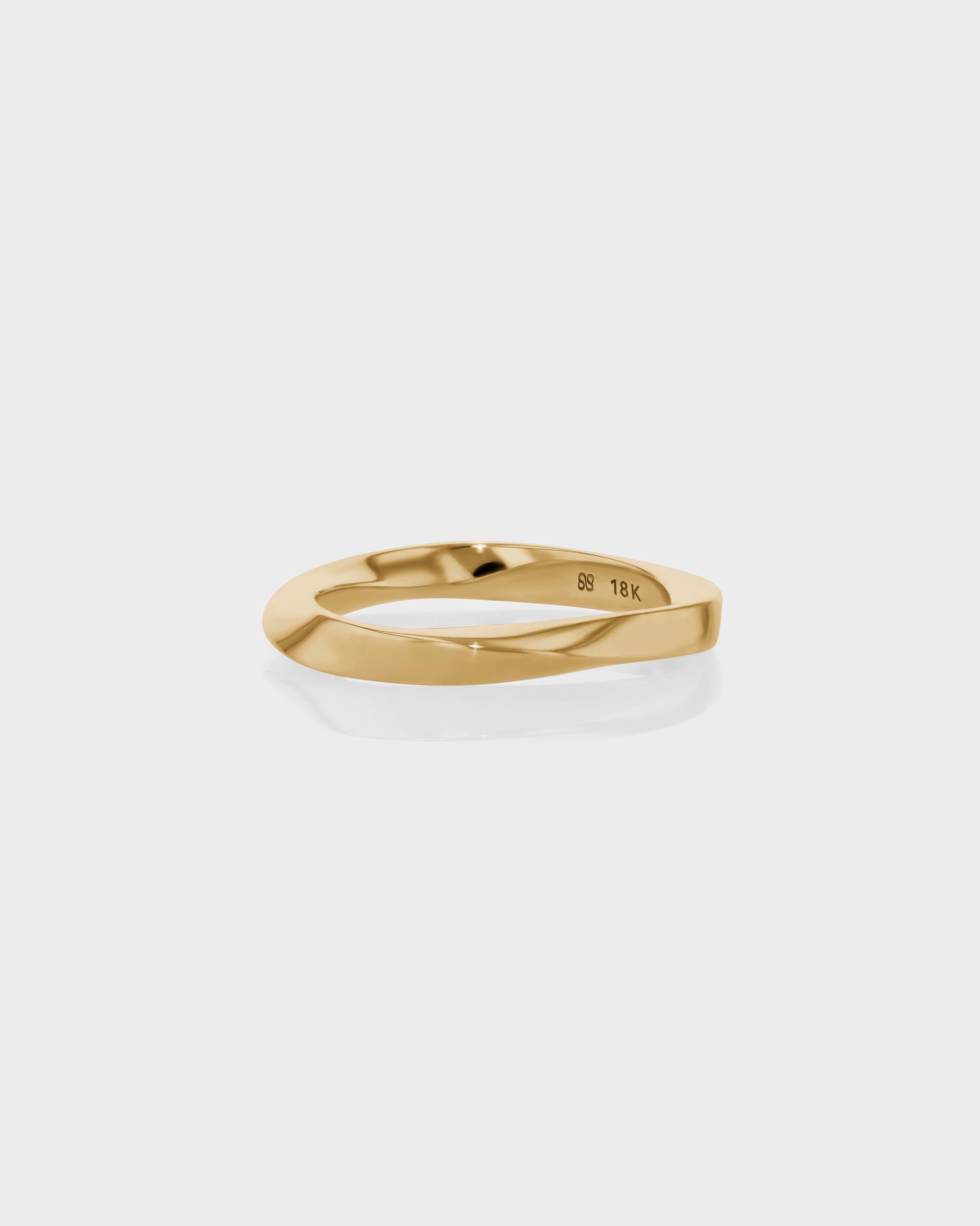 Classic Twisted Shank Wedding Band