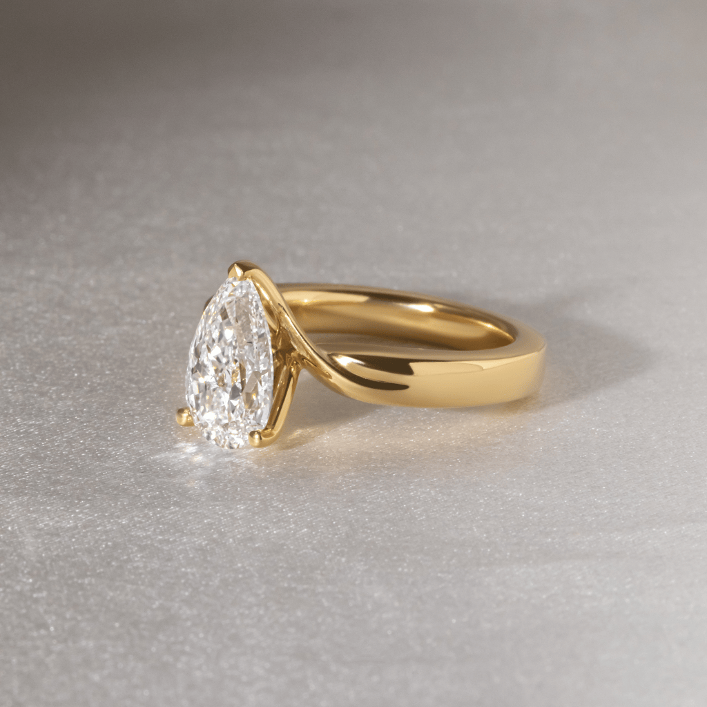 Solitaire-Oval Lab Grown Diamond Engagement Ring