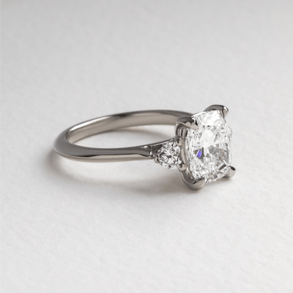 Solitaire-Oval Lab Grown Diamond Engagement Ring