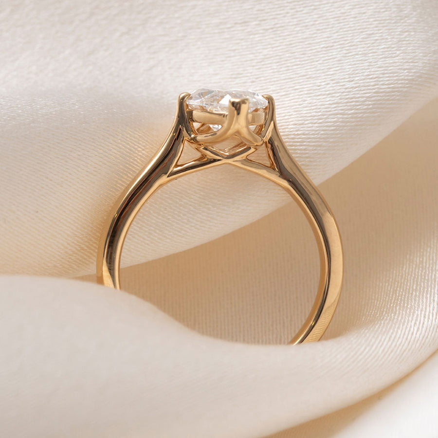 Solitaire Compass Prong-2.0 CT Marquise Lab Grown Diamond Engagement Ring