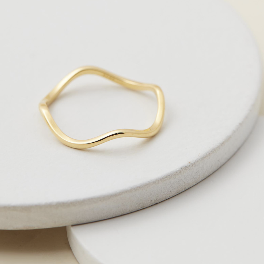 Uneven Thin Wave Wedding Band