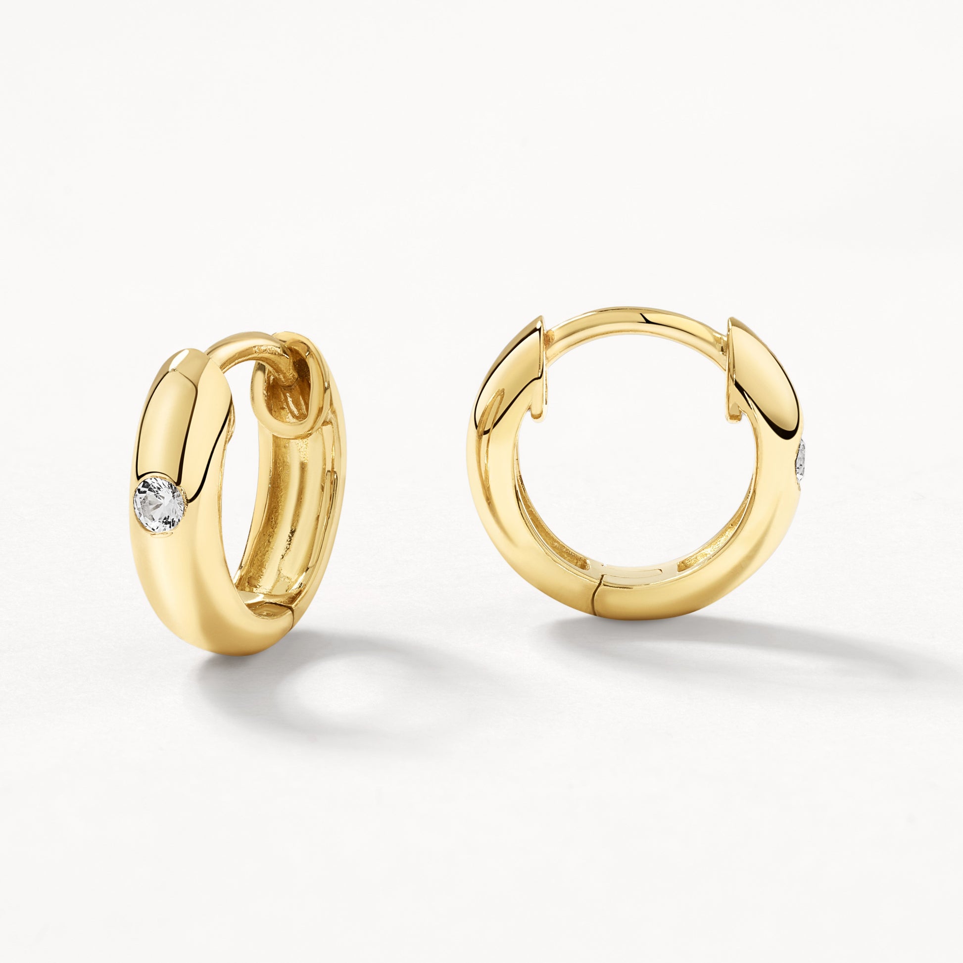 Elegant 0.12 TCW Round Lab Grown Diamond Hoop Earrings 1