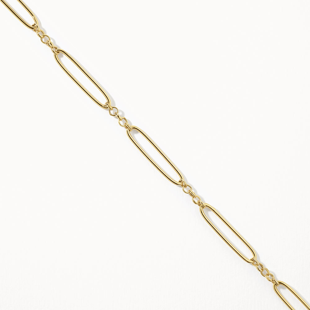 Elegant Oval Link Chain Bracelets