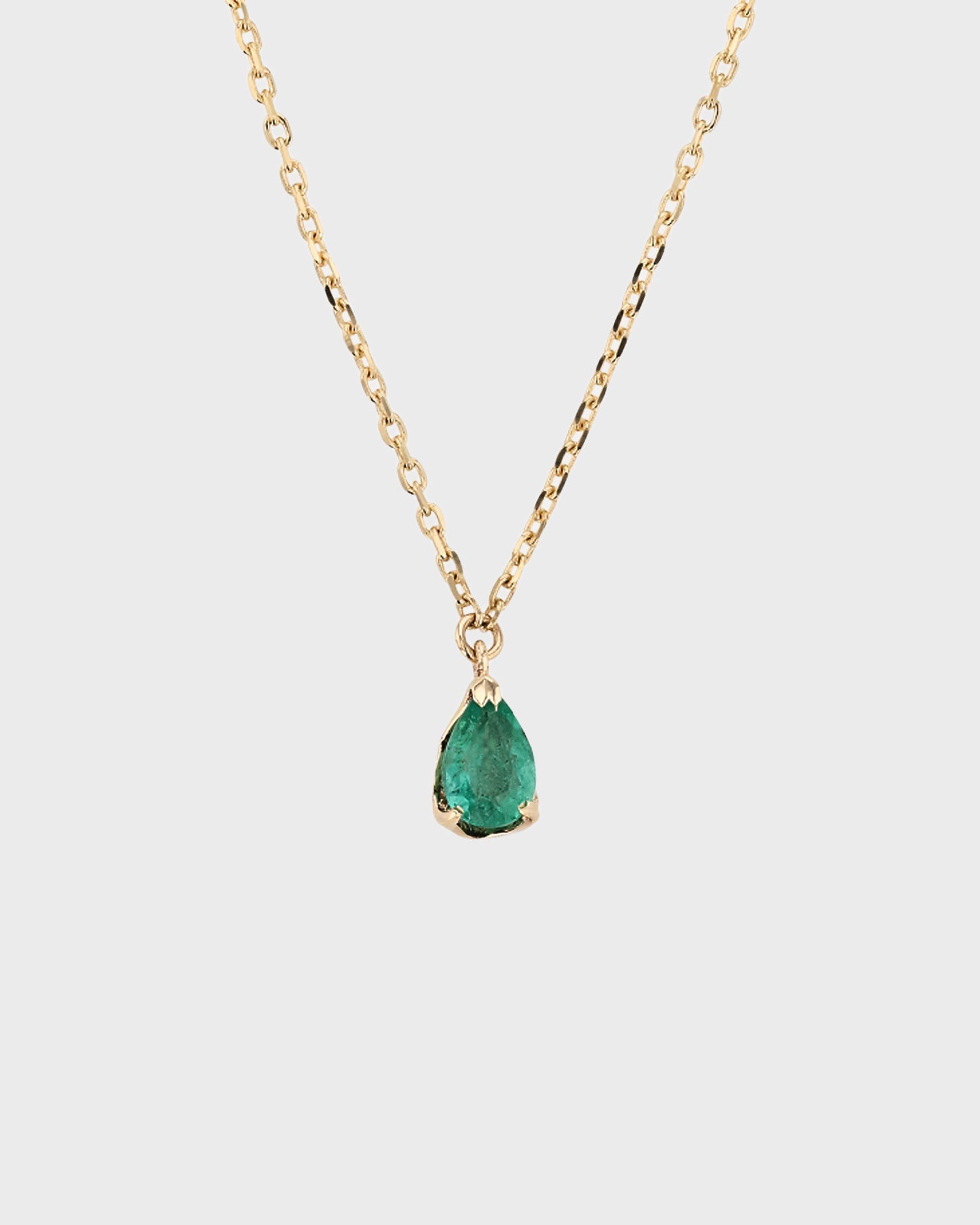 0.50 CT Pear-Cut Emerald Lab-Made Diamond Necklace in Gold Setting