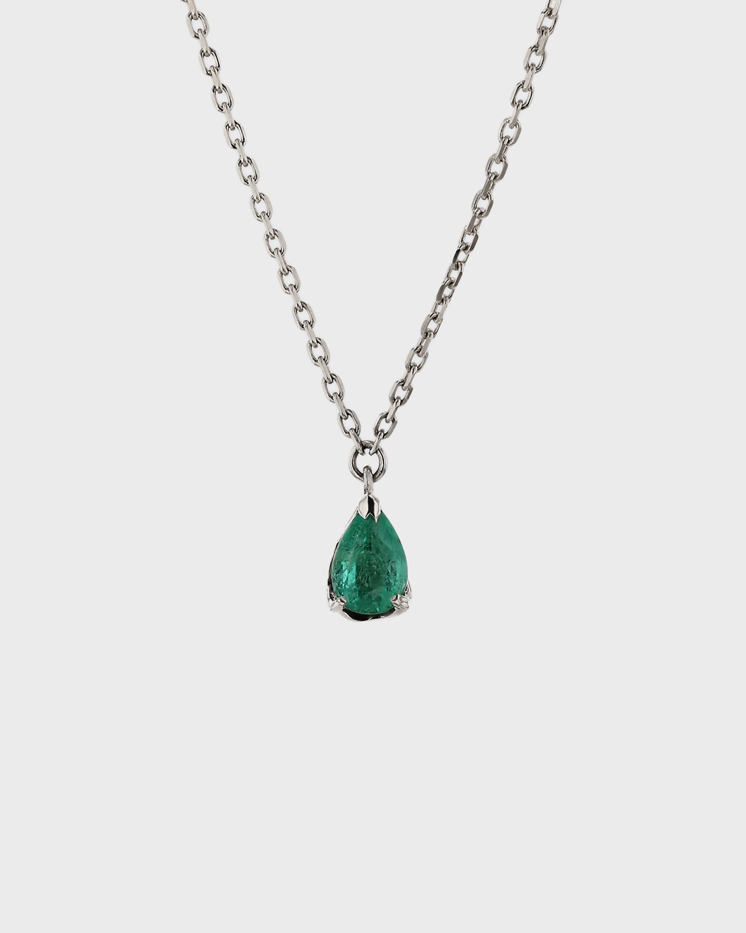 0.50 CT Pear Shaped Emerald Pendant Necklace