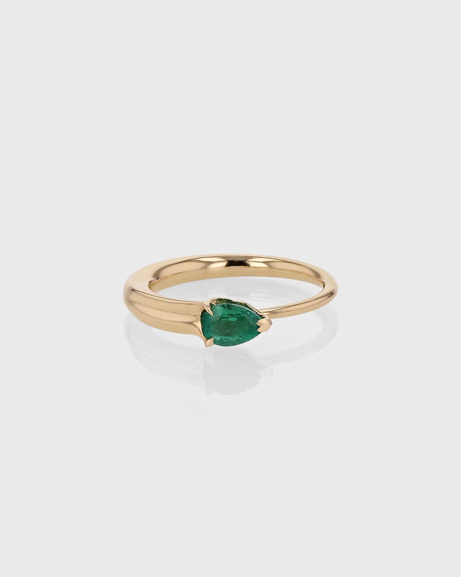 0.30 TCW Pear Cut Emerald Lab Made Diamond Solitaire Engagement Ring 1